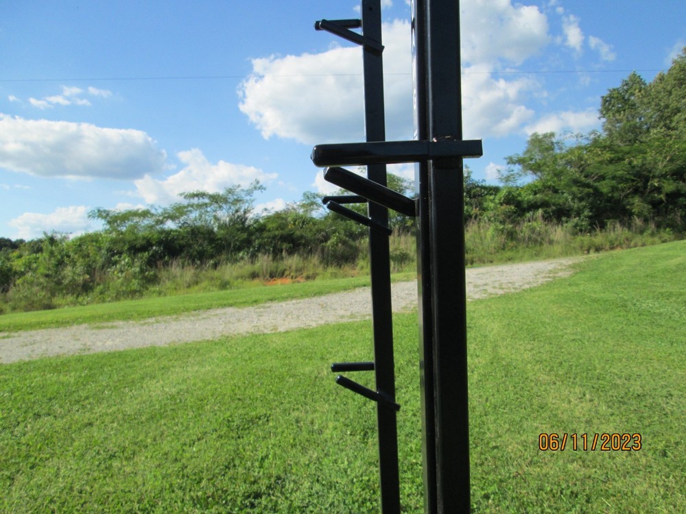 GUARDDAWG Weedeater/Trimmer Racks