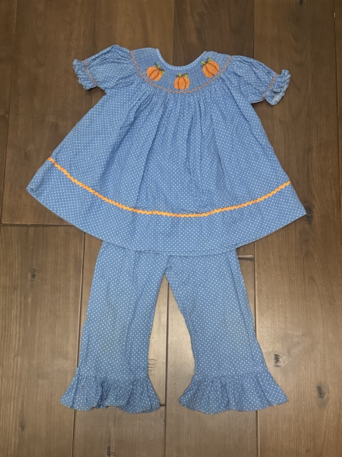 Smocked Sweets Size 3 Two Piece Blue Fall Outfit Smocked Pumpkins Girls