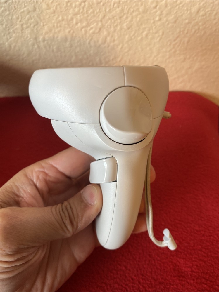 Meta Oculus Quest 2 128GB Advanced VR Virtual Reality Headset + L/R Controllers