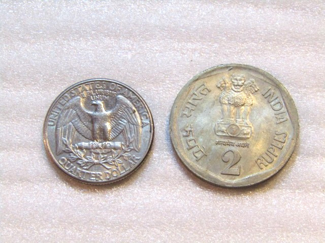 India 1982 2 Rupees unc Coin Integration