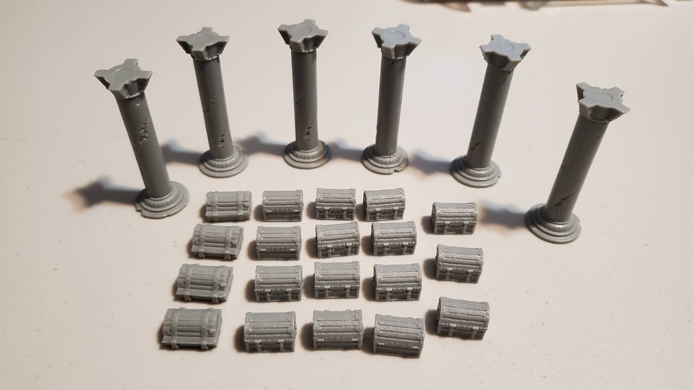 Massive Darkness Chests and Pillars