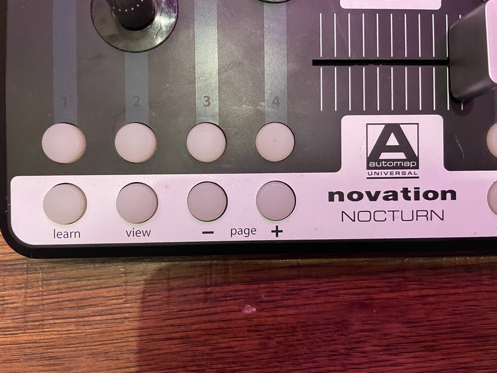 Novation: Nocturn Intelligent Plug-in Controller
