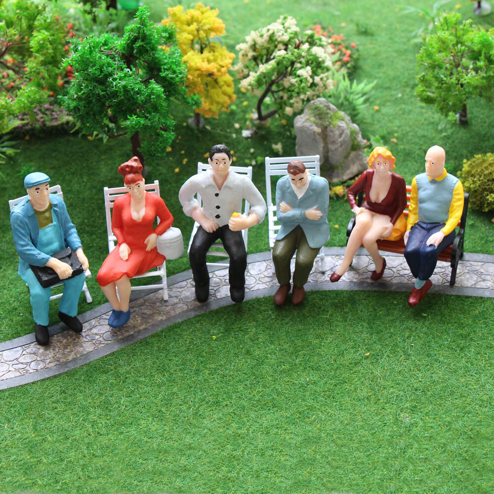 P2509 Model Trains 12pcs G Scale Figures 1:25 Seated People 12 Different Poses