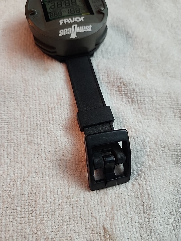 SUUNTO FAVOR DIVE COMPUTER