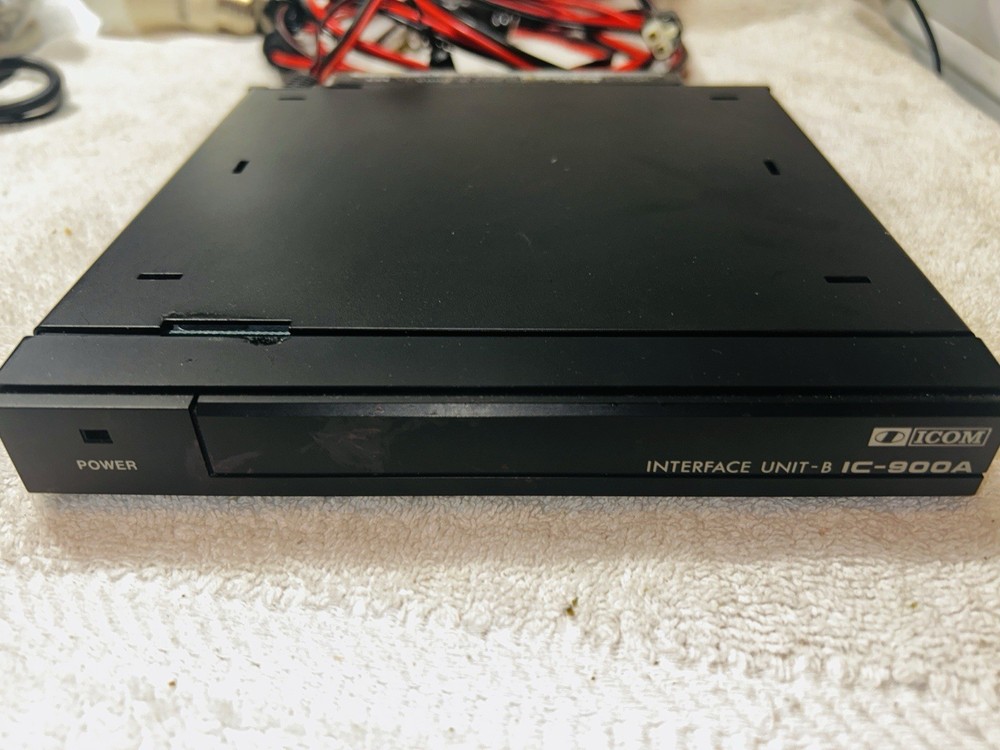 interface unit B for ic 900a