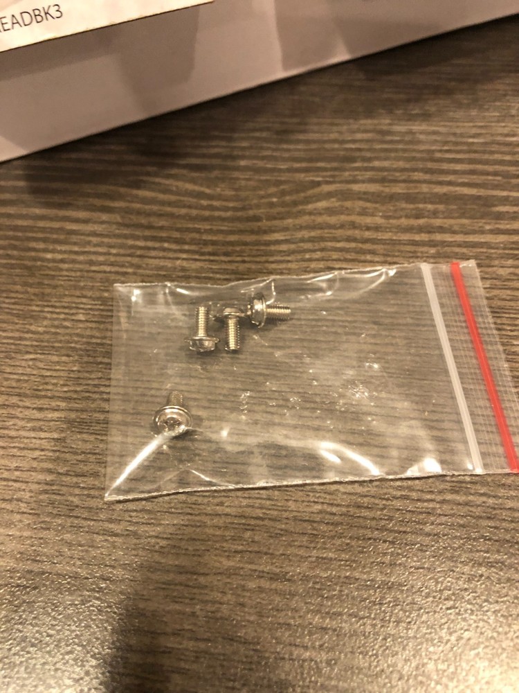 New Open Box StarTech.com 35FCREADBK3 22-in-1 USB 2.0 Card Reader