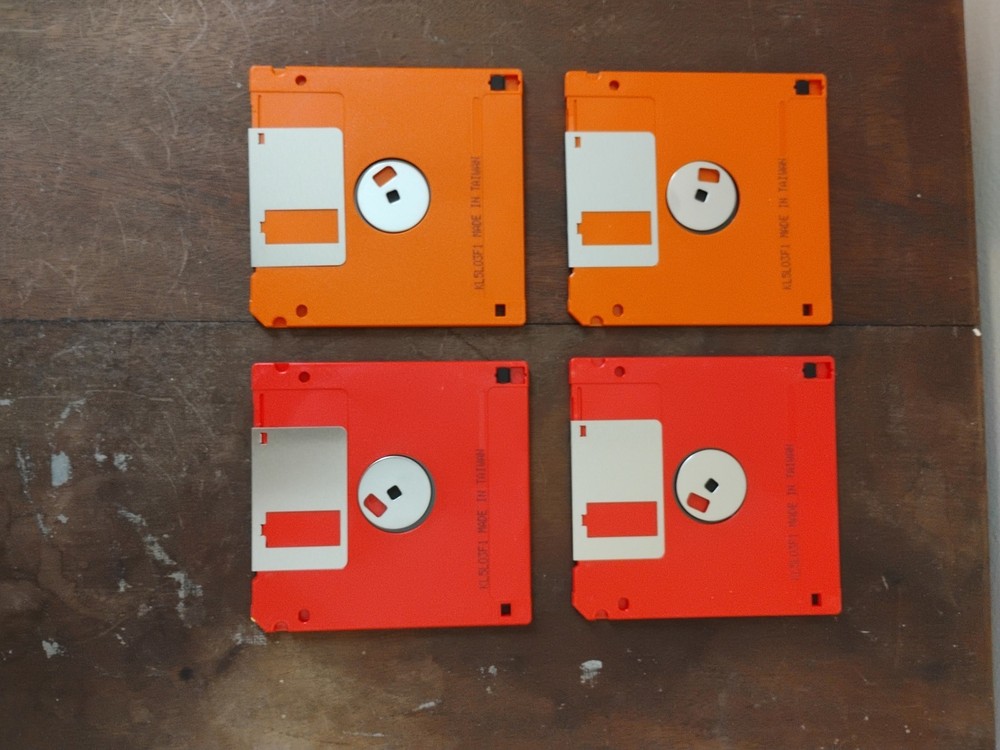 Smartz 2HD 3.5 IBM Formatted Diskettes 4pc.