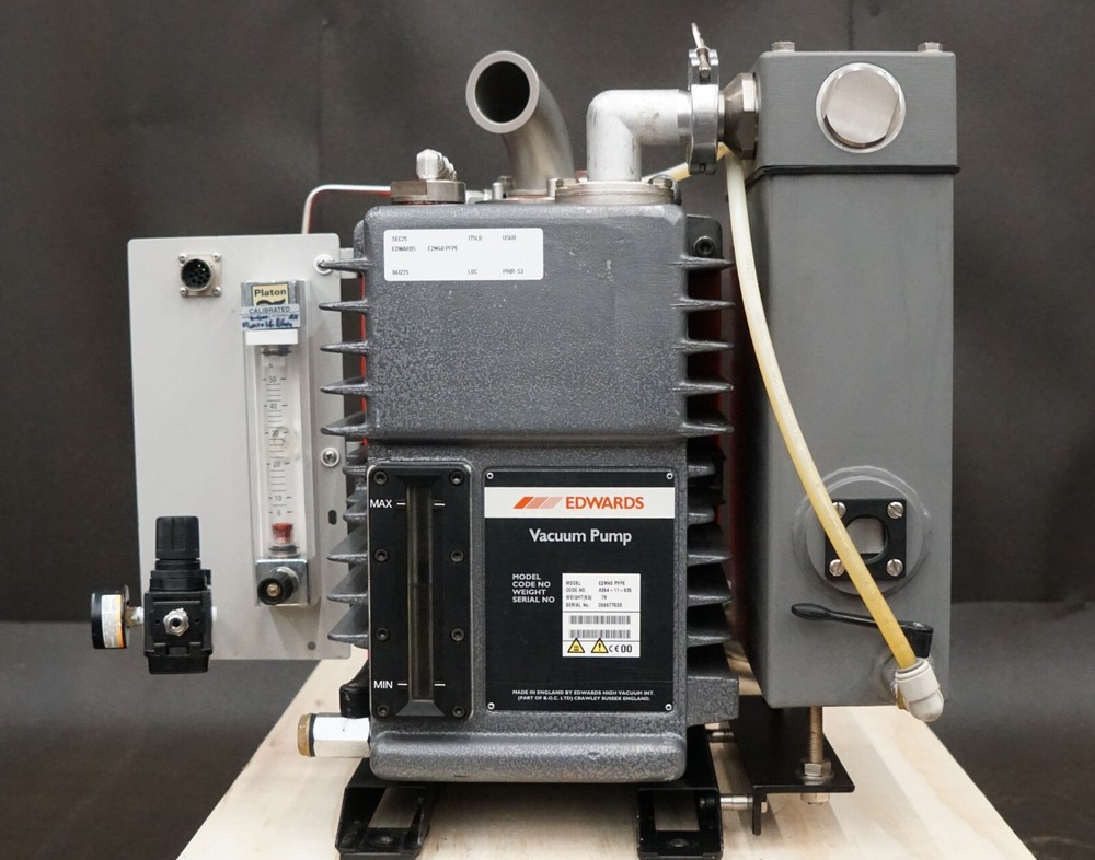 EDWARDS E2M40 PFPE Rotary Vane Two-Stage Vacuum Pump 3PH
