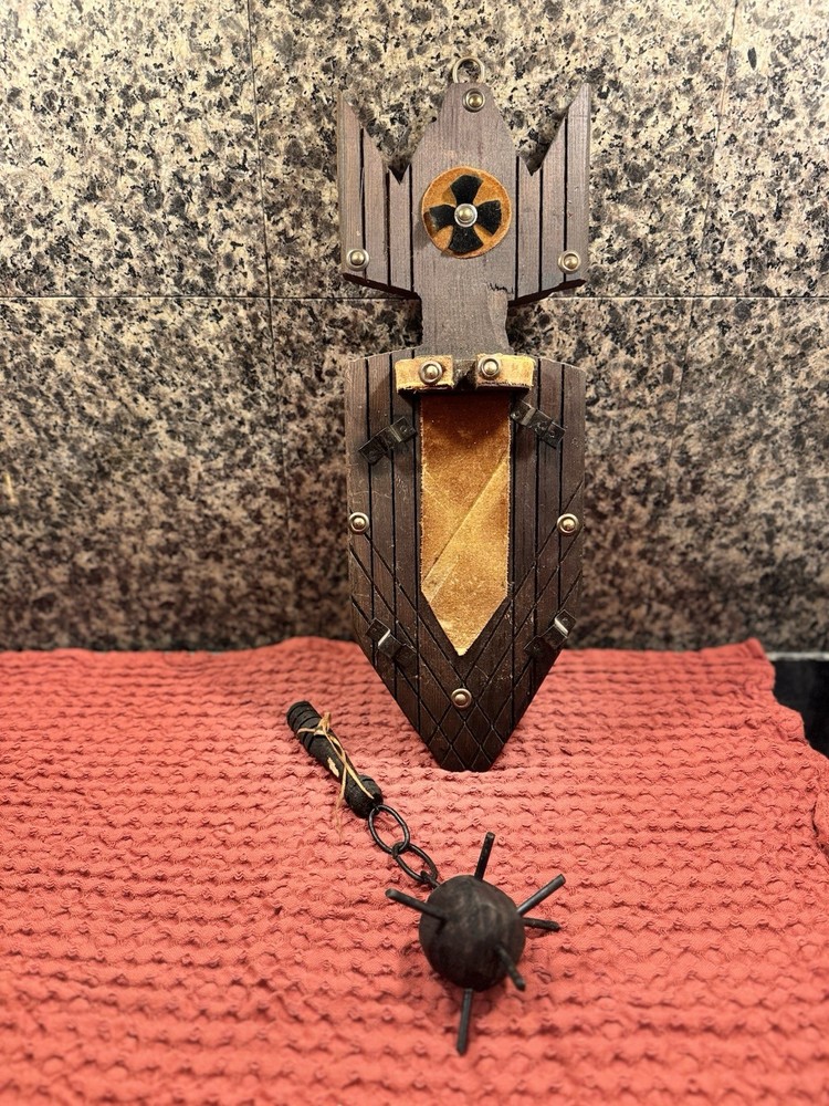 Dungeon Master Medieval Gothic Spiked Mace Wall Plaque Flail Weapons
