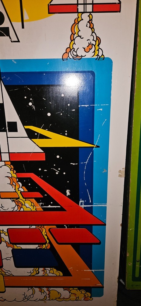 MISSILE COMMAND Video Arcade Game - Atari 1980 - 2562