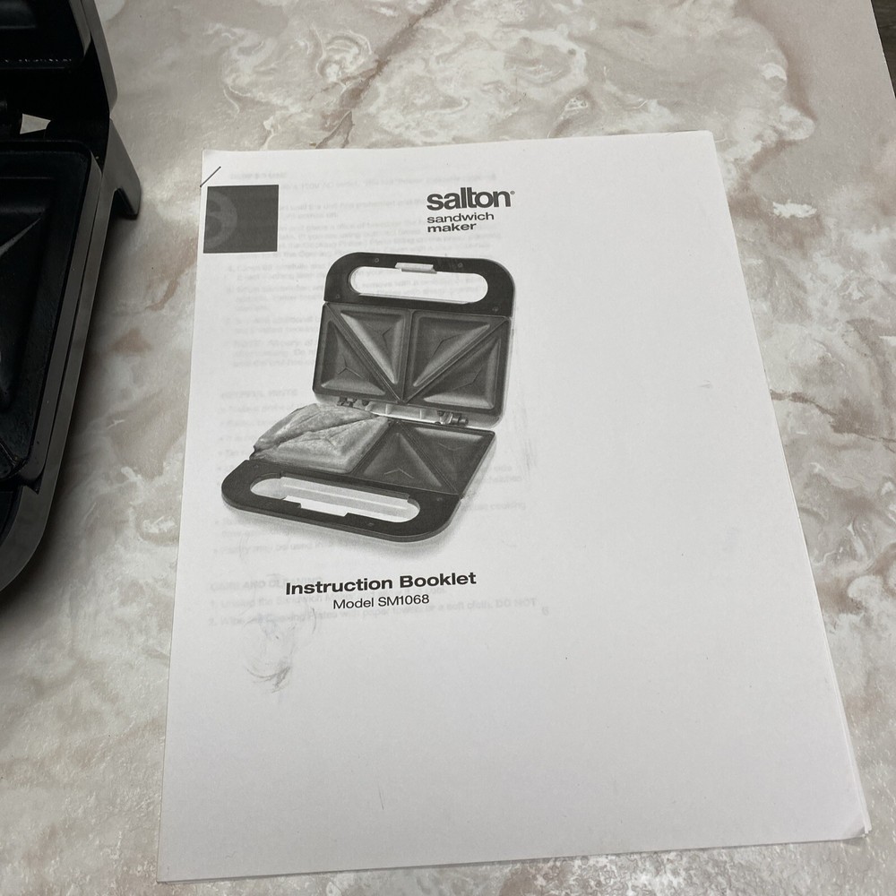 SM1068 Pocket, Black Sandwich Maker