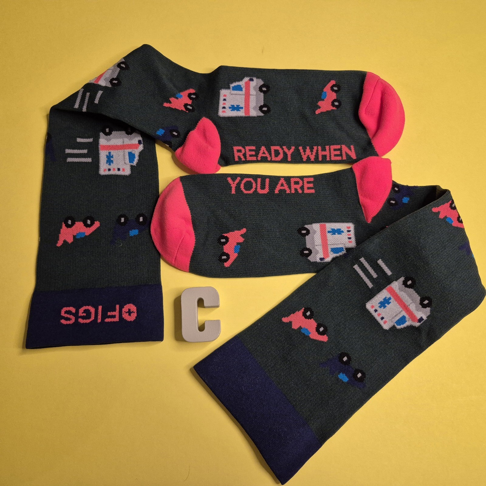 FIGS COMPRESSION SOCKS NO SHOW CALF LENGTH VOL DISCOUNT BUILD A BUNDLE NWOT