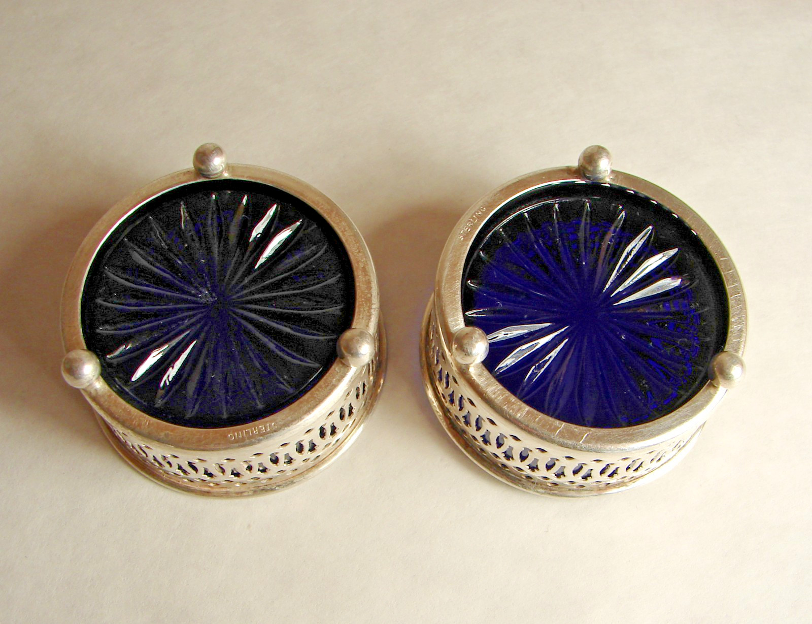 2 Antique Sterling Silver Salt Cellars with Cobalt Glass Liner & Salt Spoons
