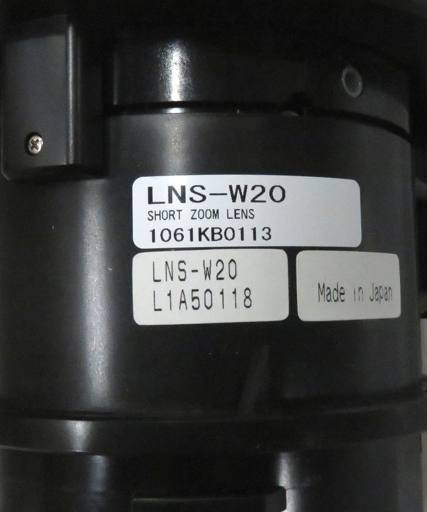 Sanyo PLC-ZM5000L Projector W/ Lens * B- Possible Issues