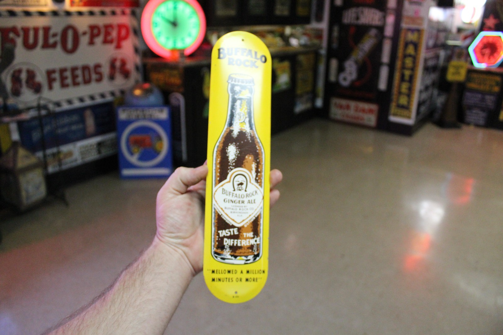 RARE 1950s BUFFALO ROCK GINGER ALE SODA STAMPED PAINTED METAL PUSH DOOR SIGN