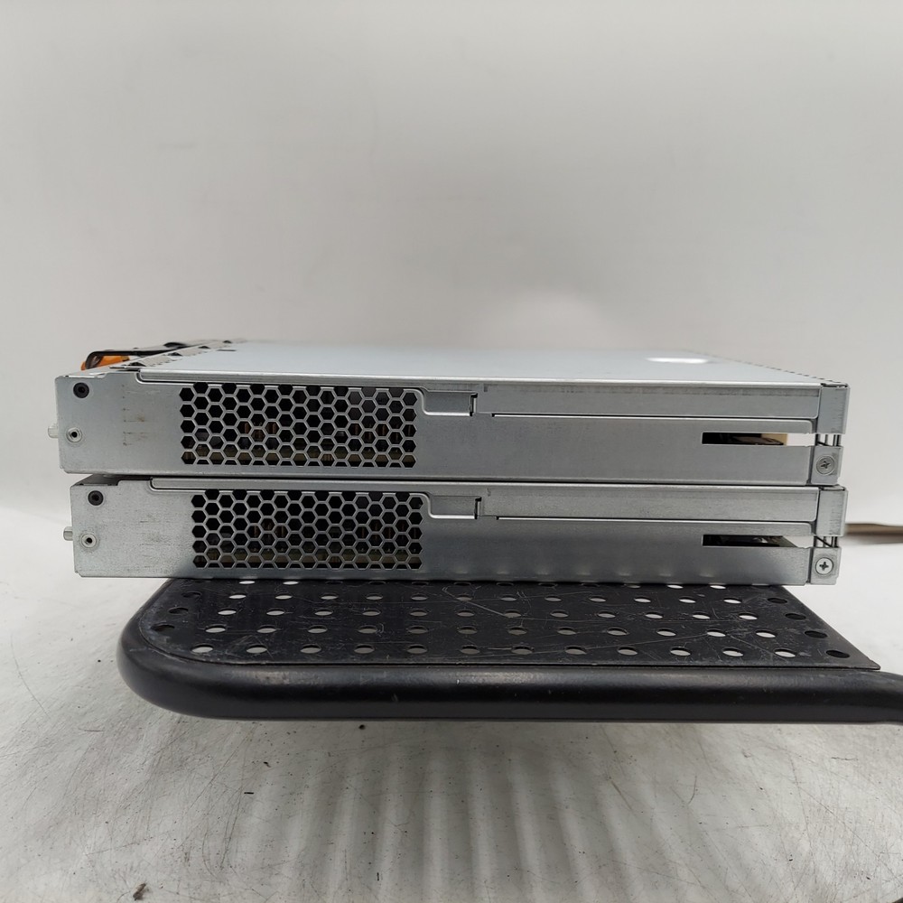 LOT OF 2 Dell Equallogic E09M Control Module 17 E09M002