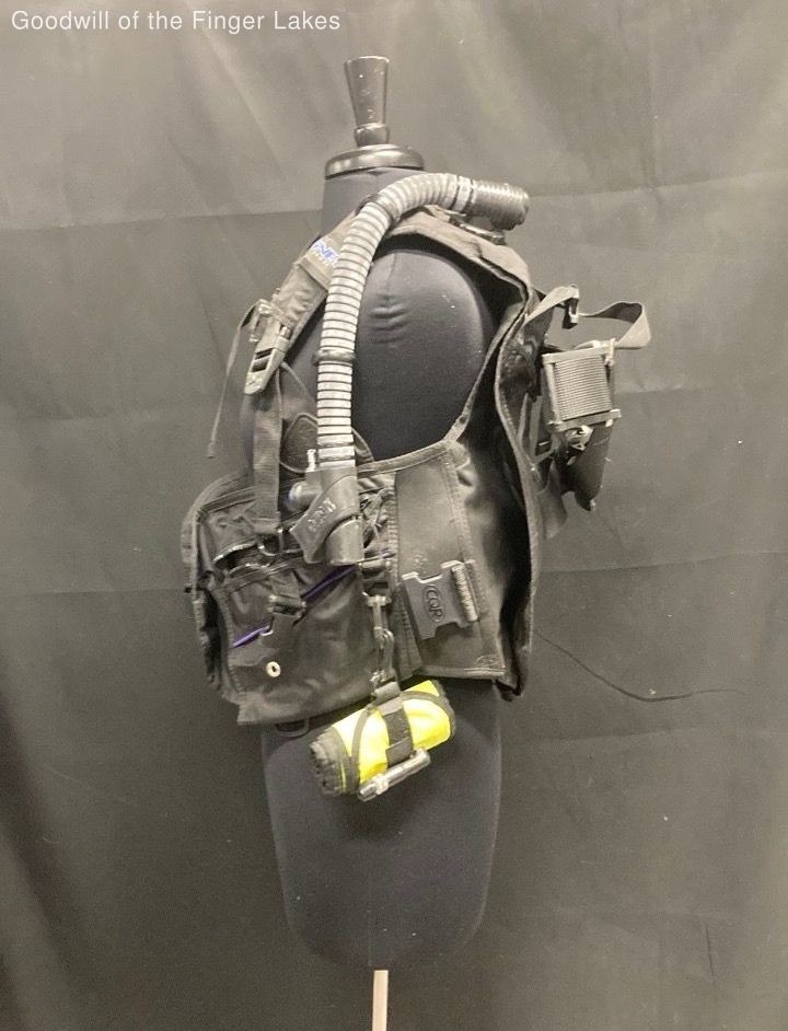 Genesis Athena BCD Vest UNTESTED