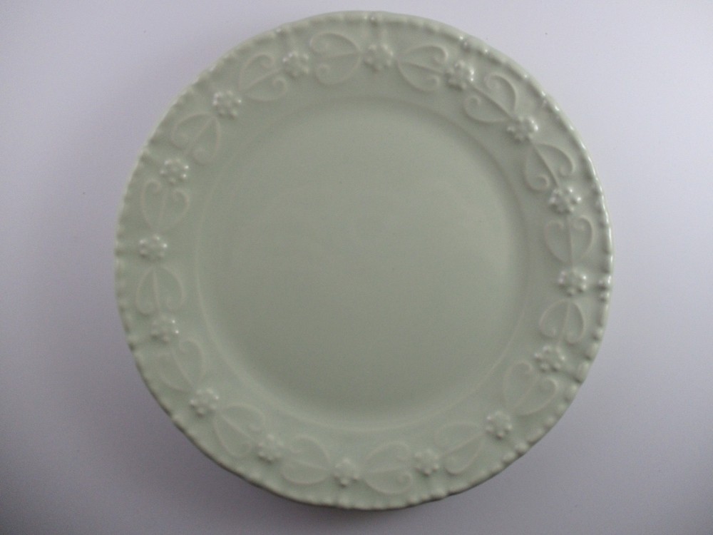 SKYROS HISTORIA TEA GREEN SALAD PLATE- VIENNA 8 7/8" -0809C