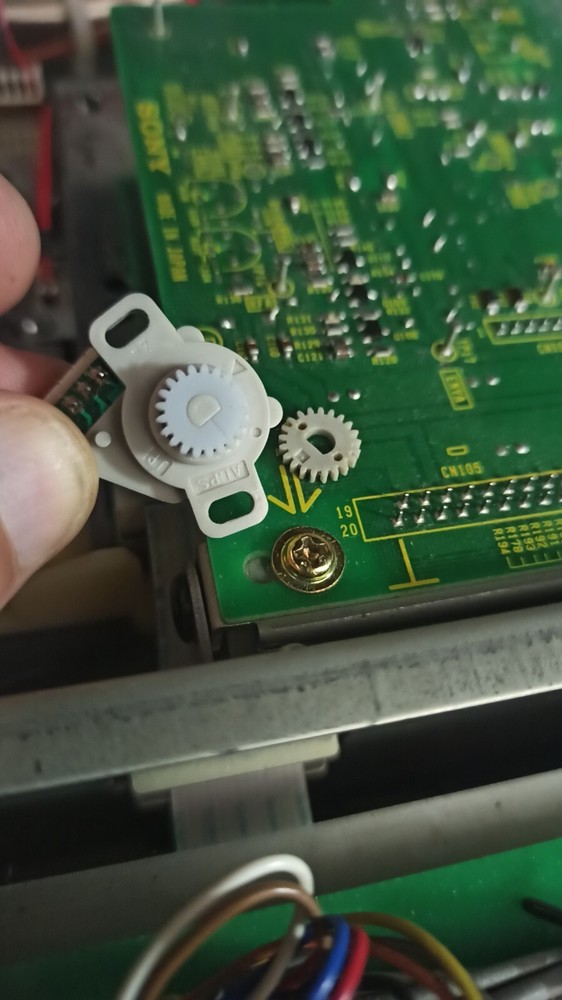 Sony DAT rotary encoder gear 1-464-724-31 