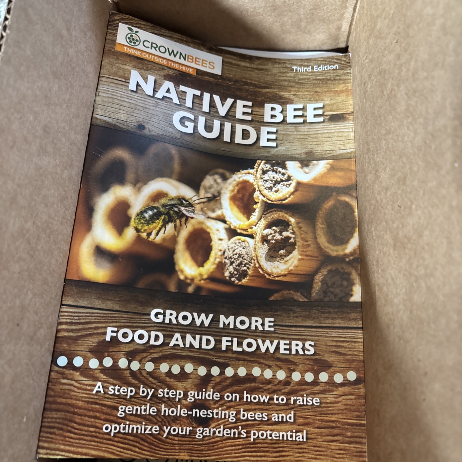 Crown Bees Build-A-Bee House Kit With Reeds DIY Project Craft