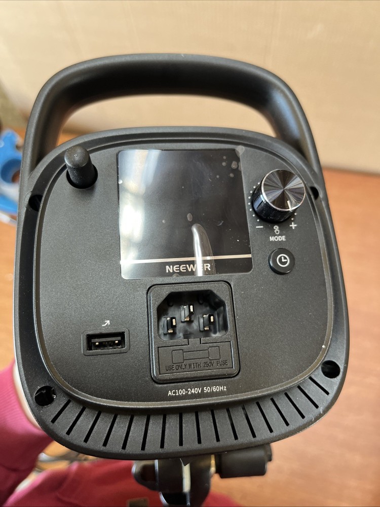 NEEWER CB60 LED Video Light