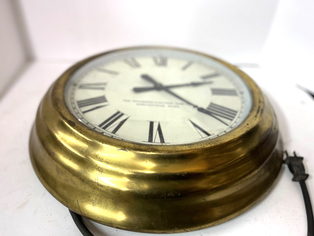 LARGE ROUND STANDARD ELECTRIC TIME CLOCK SPRINGFIELD MASS. WORKING CONDITION