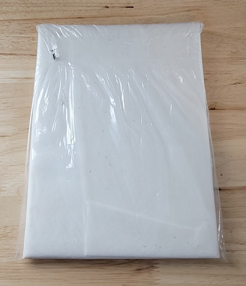 JP Stevens Kyron NONWOVEN INTERFACING Polyester 22"x4 Yards