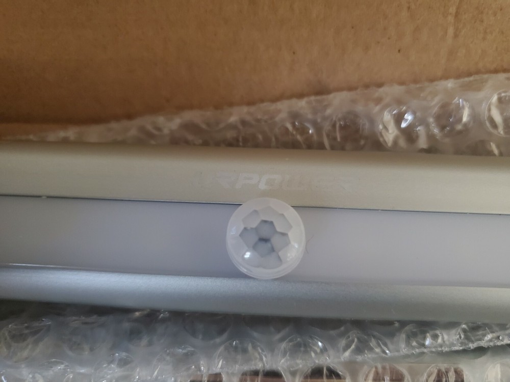 URPOWER Motion Sensor Light, 10 LED Bulbs Operated Wireless Motion Nightlight Po