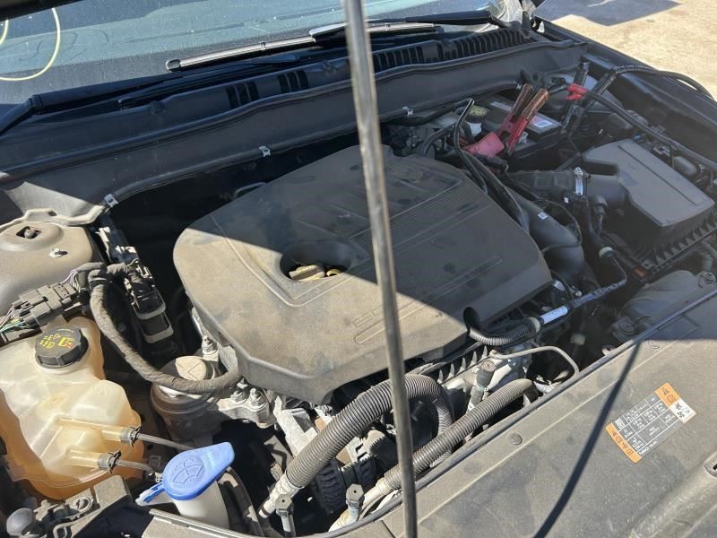 FUSION 2016 High Mounted Stop Light 104539565