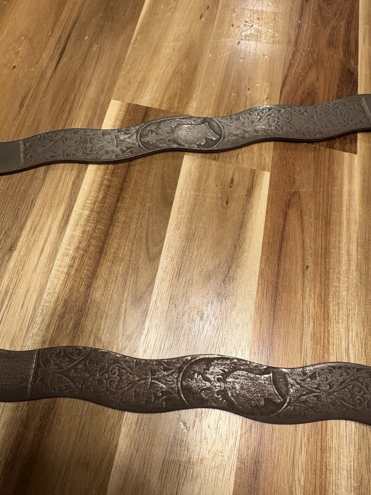 Vintage decorative Set Of Swords, Preowned