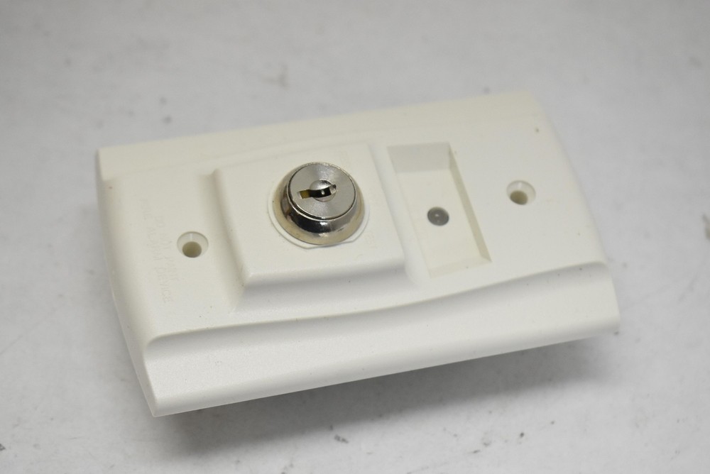 System Sensor RTS151KEY White Remote Test Station Key Switch Smoke Detector