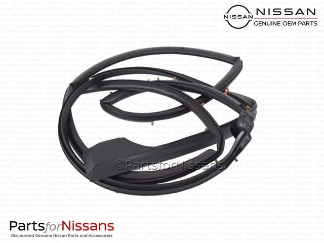 Genuine Nissan 2005-2021 Frontier Right Front Door Weatherstrip 80830-EA00E