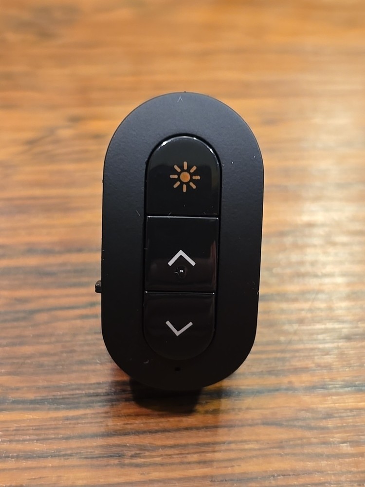 Wireless Laser Pointer USB Rechargeable Finger Ring Powerpoint Presenter