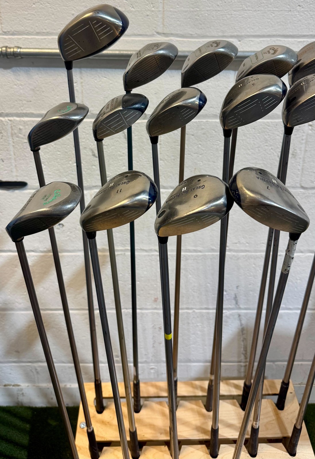 Wholesale Lot of 40 Golf Clubs - Callaway Woods - Right-Handed - Ladies Flex