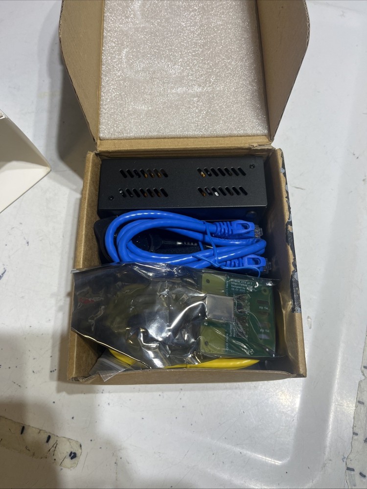 PiKVM V4 Plus KVM Switch Box Black Multiple Connector Types USB RJ45 DC Power