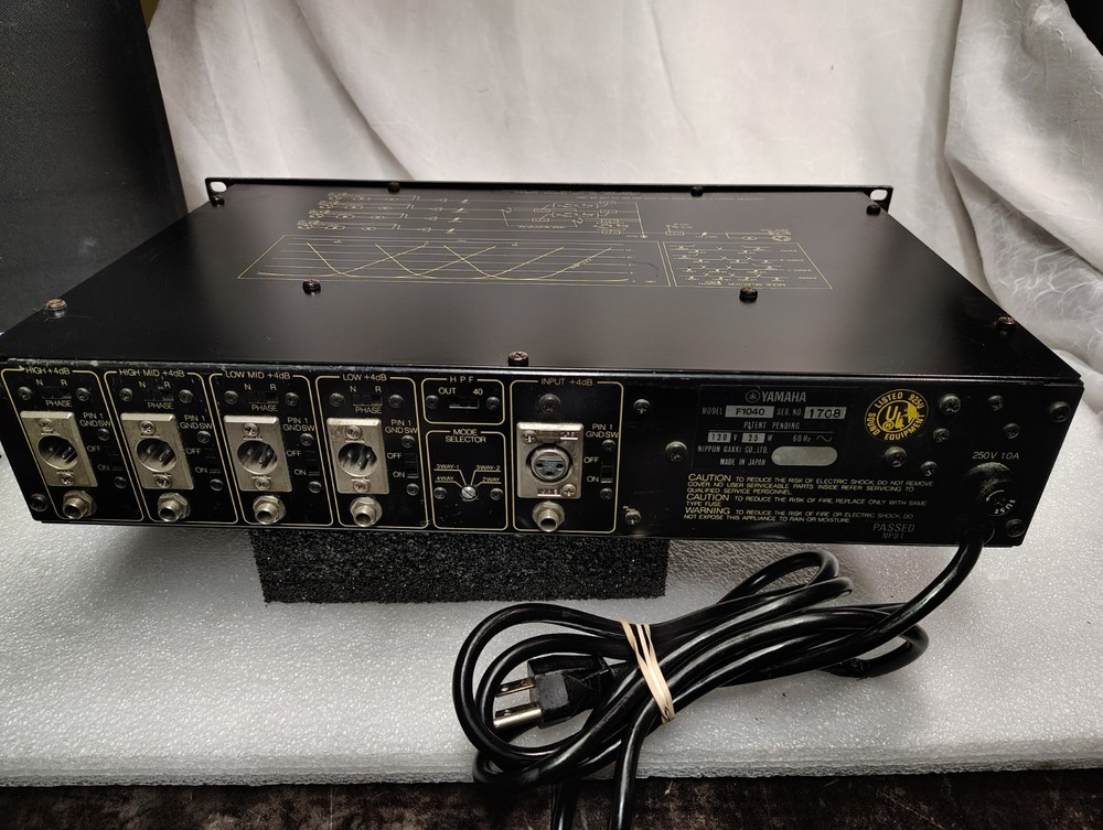 YAMAHA F-1040 electronic crossover