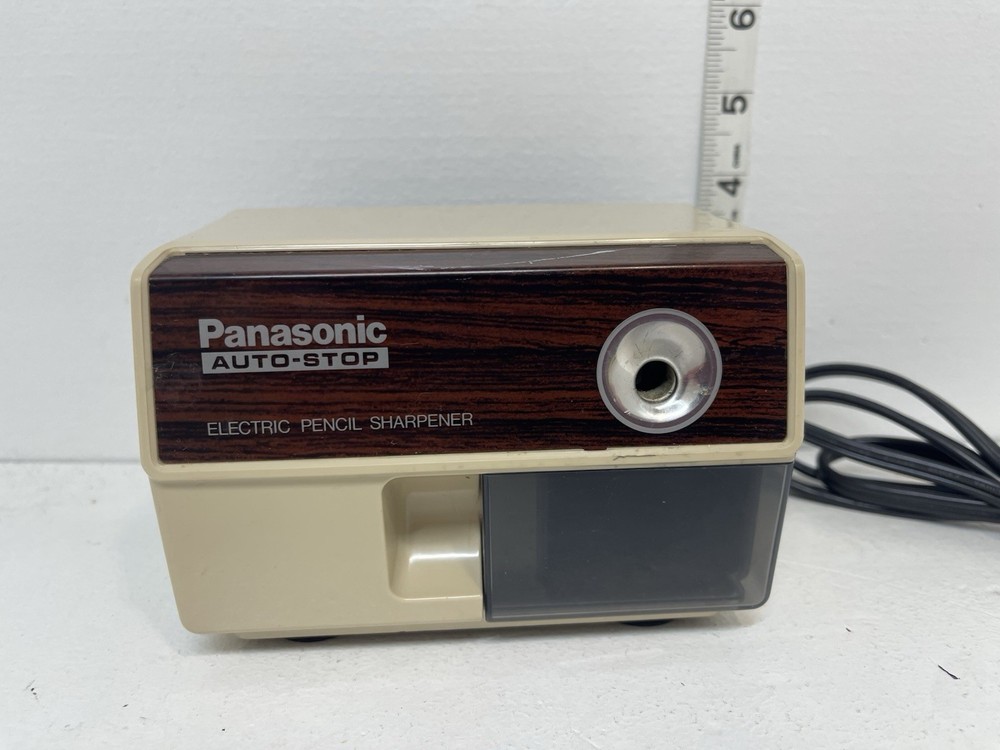 Panasonic KP-110 Auto Stop Electric Pencil Sharpener - Tested