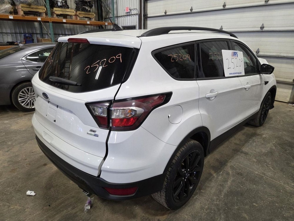 ESCAPE 2018 Jack 1553575