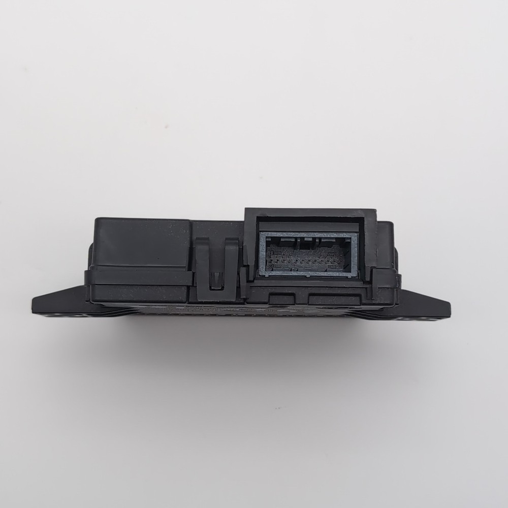 2023 2024 2025 BMW iX i20 Close Range Radar Sensor Control Unit Module 5B33D47
