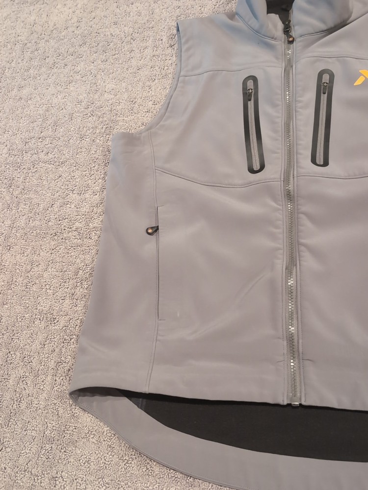 First Lite Catalyst Vest Medium Ash Grey Nice Condition Free Shipping