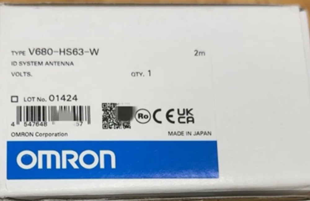 New In Box OMRON V680-HS63-W Controller 2M