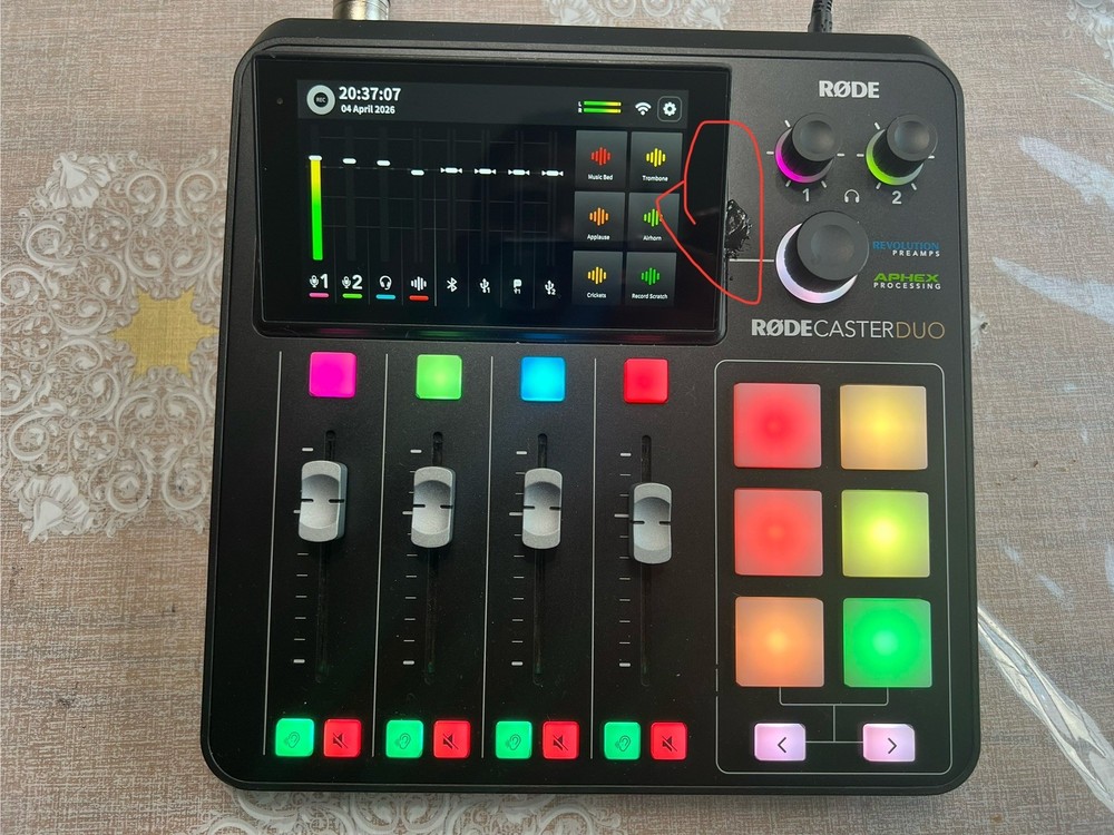 RODE RODECaster Duo Integrated Audio Production Studio