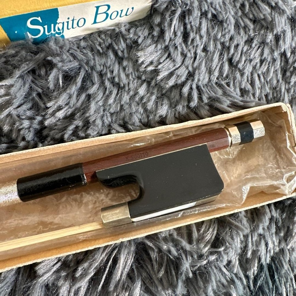 K.SUGITO cello bow Sugity bow stringed instrument with box