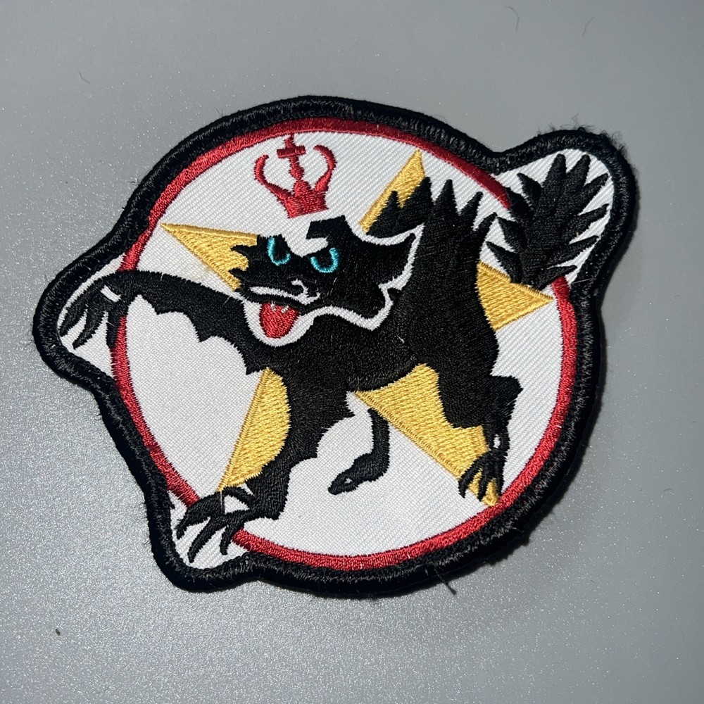 LARGE U.S.A.F.  UNKNOWN SQUADRON  PATCH Hook & Loop