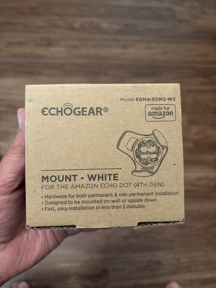 Echo Dot (4th generation) Echogear New Wall Mount Made For Amazon
