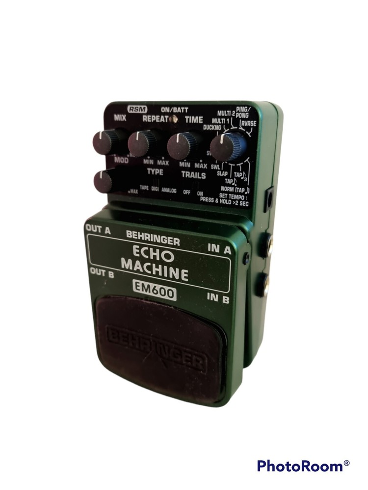 Behringer EM600 Echo Machine Delay