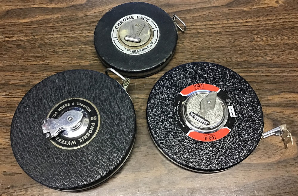 LOT - Multiple Long Distance Tape Measurers