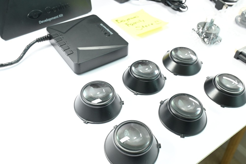 Meta Oculus Rift DK1 Development Kit 1 with Case - Tested - Reinforced Cable