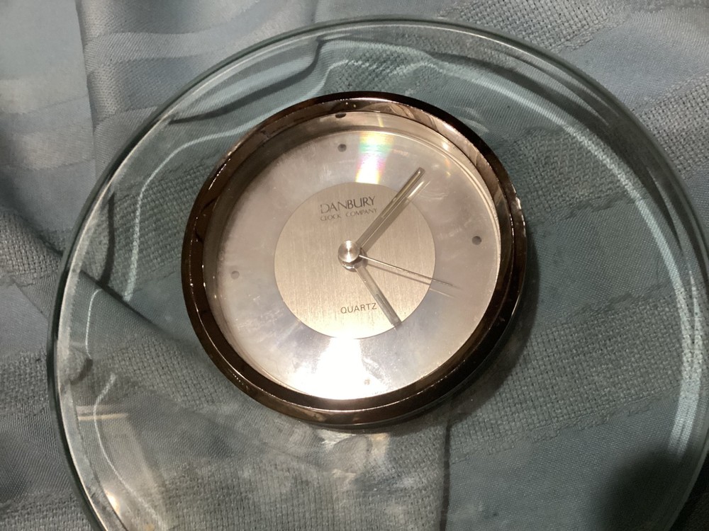 Lovely Danberry Mint Acryllic/Silver Working Clock