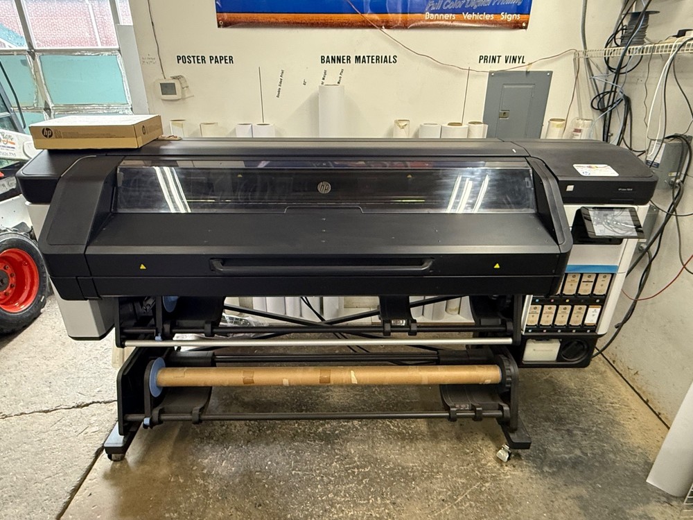 hp 700w wide format latex printer